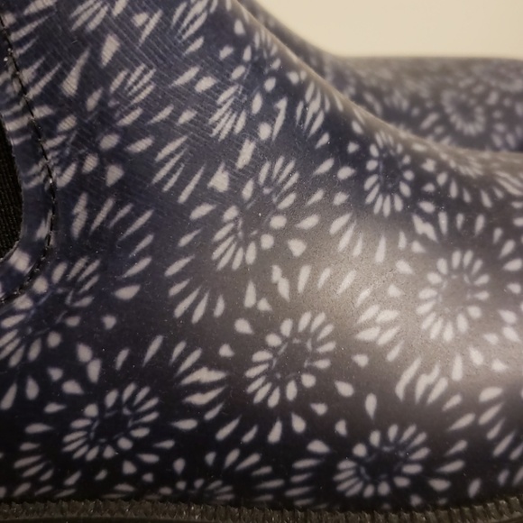 Rain Booties - Picture 6 of 6